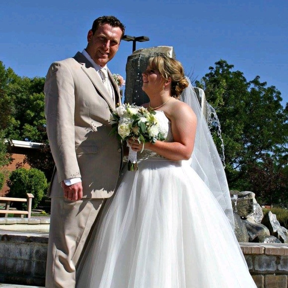 Meet your Posher, Molly - Picture 1 of 1